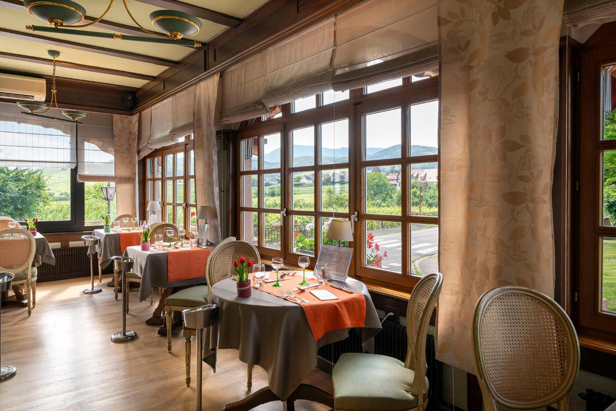 Hotel Munsch Restaurant & Wellness, Colmar Nord - Haut-Koenigsbourg Saint-Hippolyte  Exterior photo