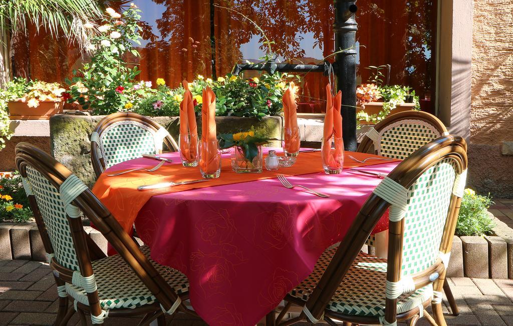 Hotel Munsch Restaurant & Wellness, Colmar Nord - Haut-Koenigsbourg Saint-Hippolyte  Exterior photo