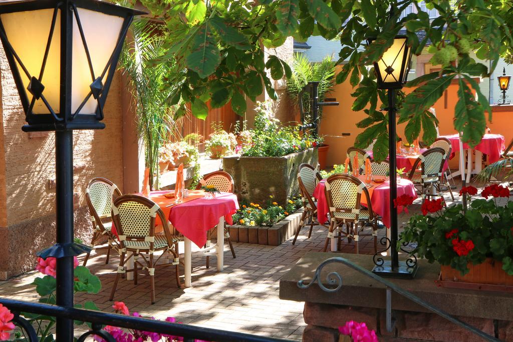 Hotel Munsch Restaurant & Wellness, Colmar Nord - Haut-Koenigsbourg Saint-Hippolyte  Exterior photo